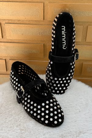 Craquez pour la ballerine noire Samantha de la Marque Mimmu en nubuck qui allie le confort et la tendance. A découvrir sur le site ou en boutique au 9B Rue Jéhenne sur Arcachon