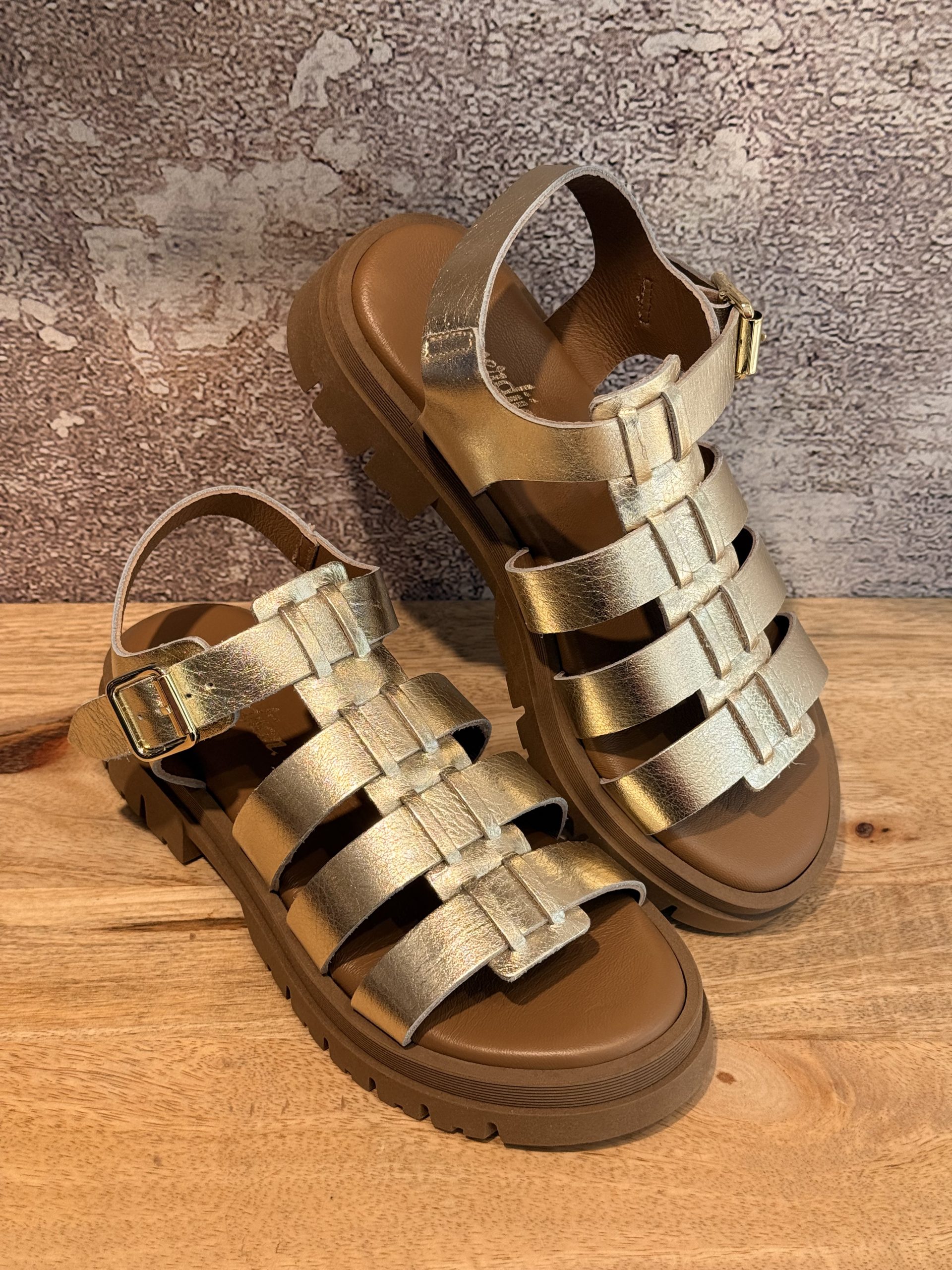 Sandale femme Délia Platine en cuir de la Marque Semerdjian