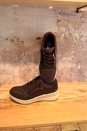 Les baskets femme Skechers chocolat